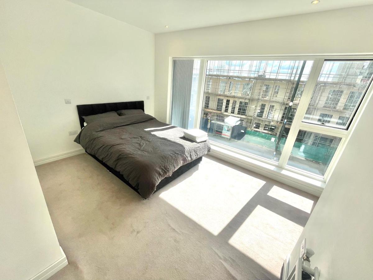 Luxury London Apartment - Steps To East Croydon Train Station Zewnętrze zdjęcie